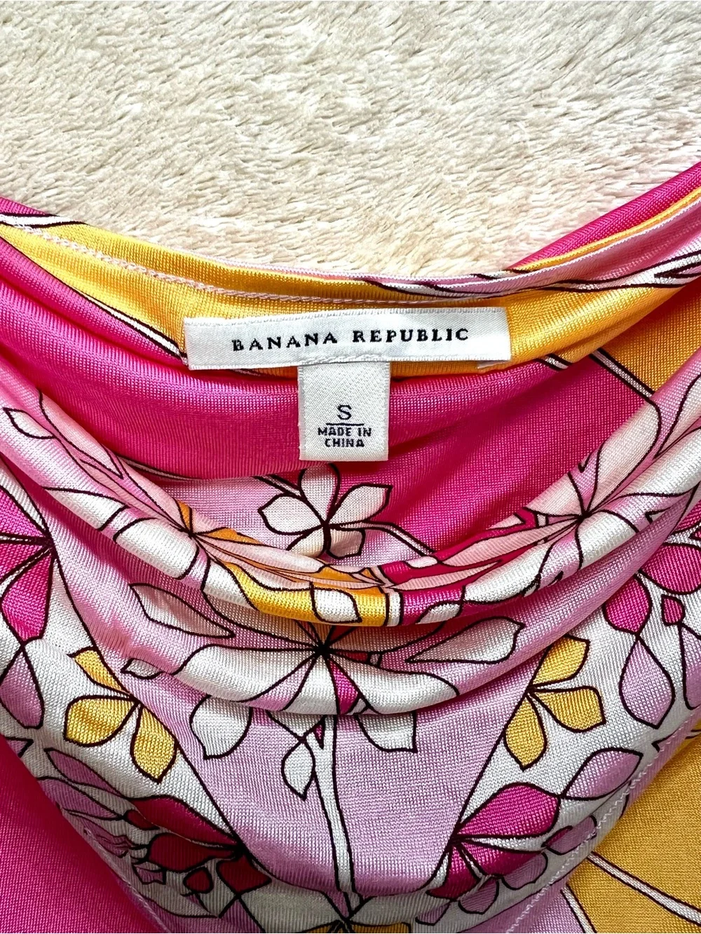 Banana Republic 100% Silk Halter Top Pink Floral Scarf Print NIP M - Picture 4 of 8